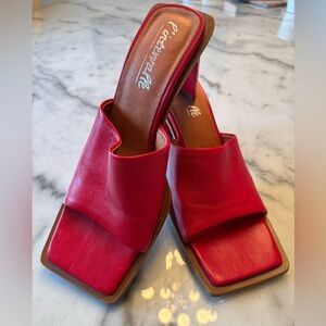 L'Intervalle Quini Red Leather Square Toe Mules | Size 40